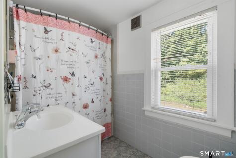 1250 New Haven Road Naugatuck CT 06770