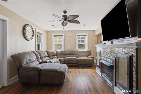1250 New Haven Road Naugatuck CT 06770