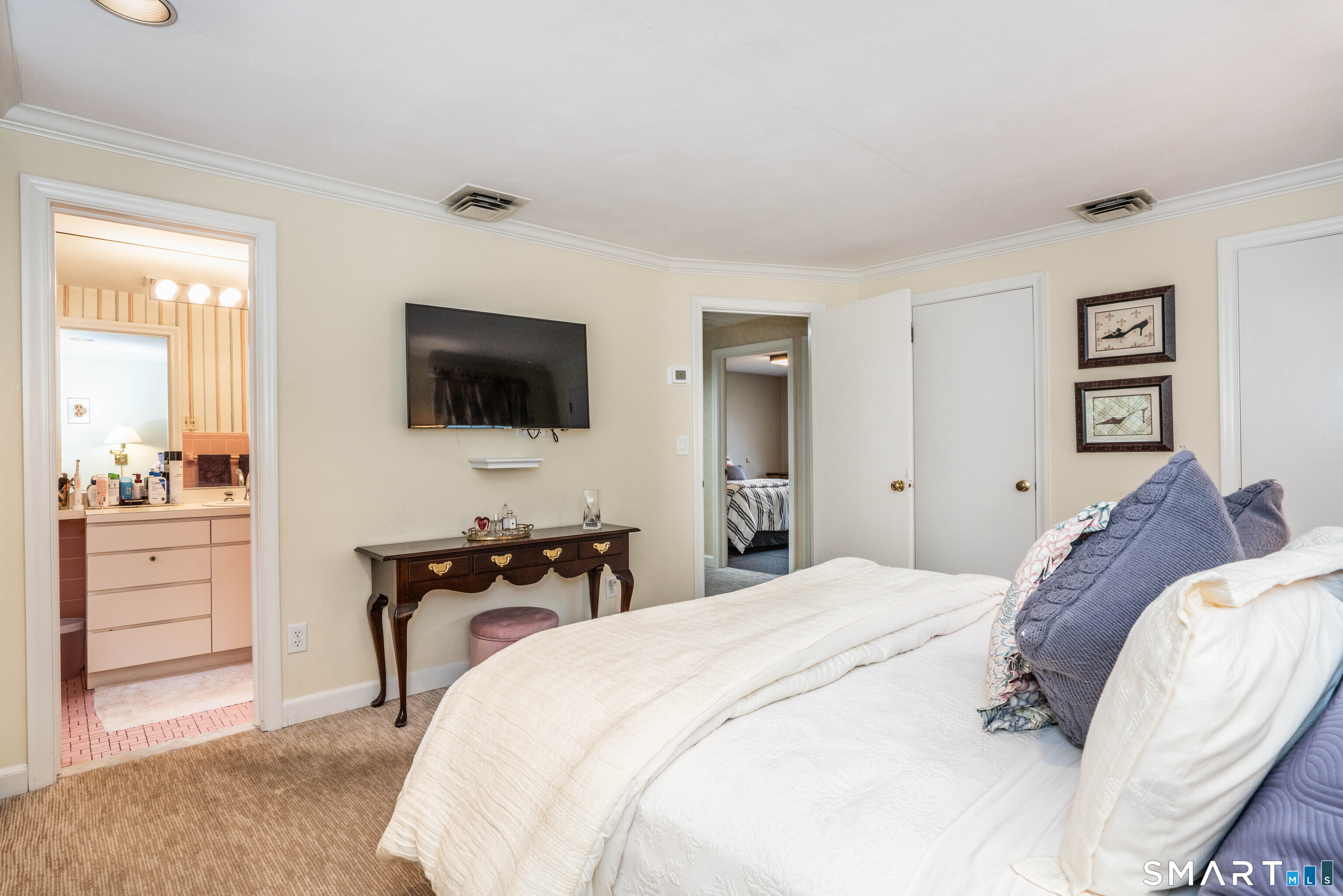 15 Day Road West Hartford CT 06117
