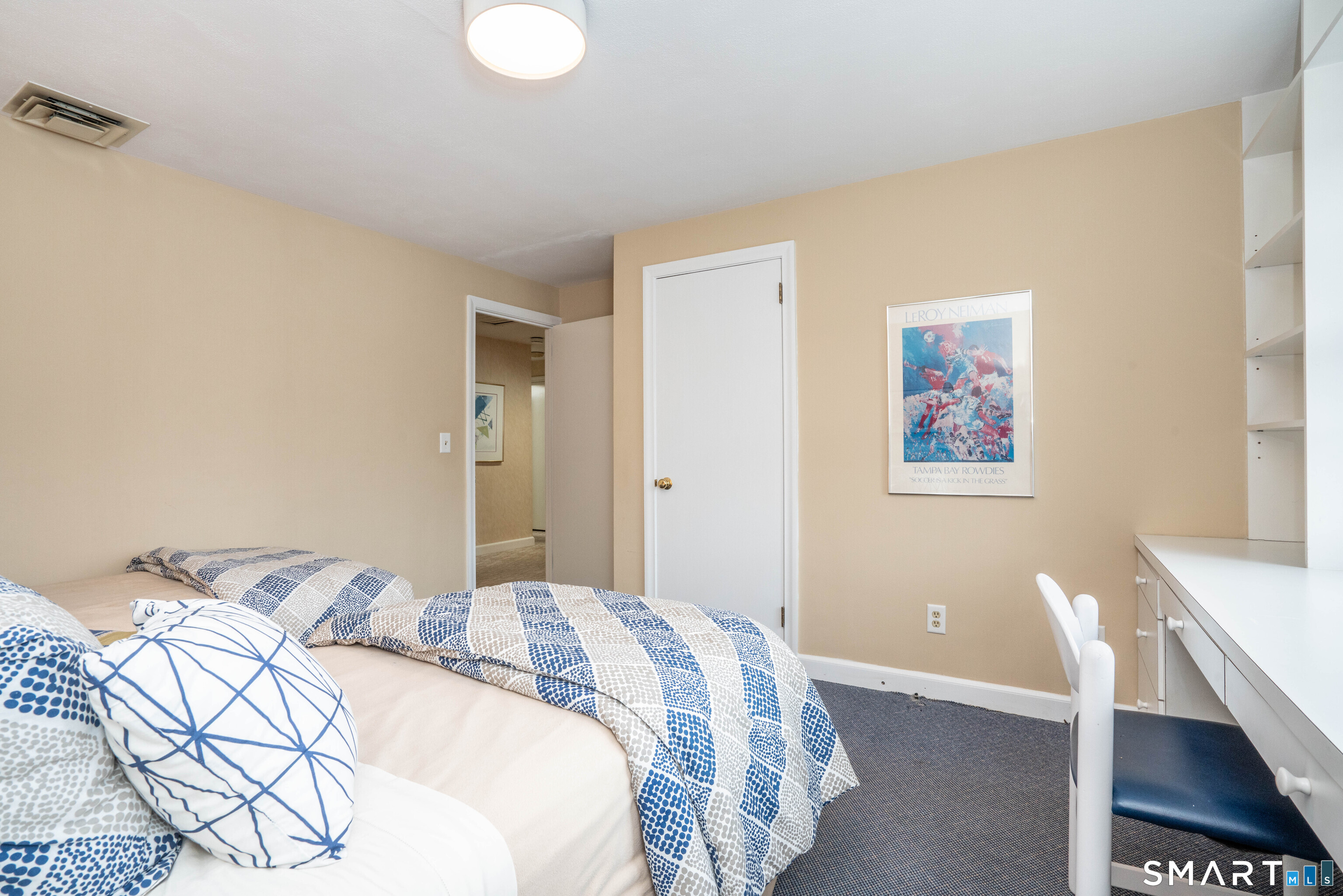 15 Day Road West Hartford CT 06117