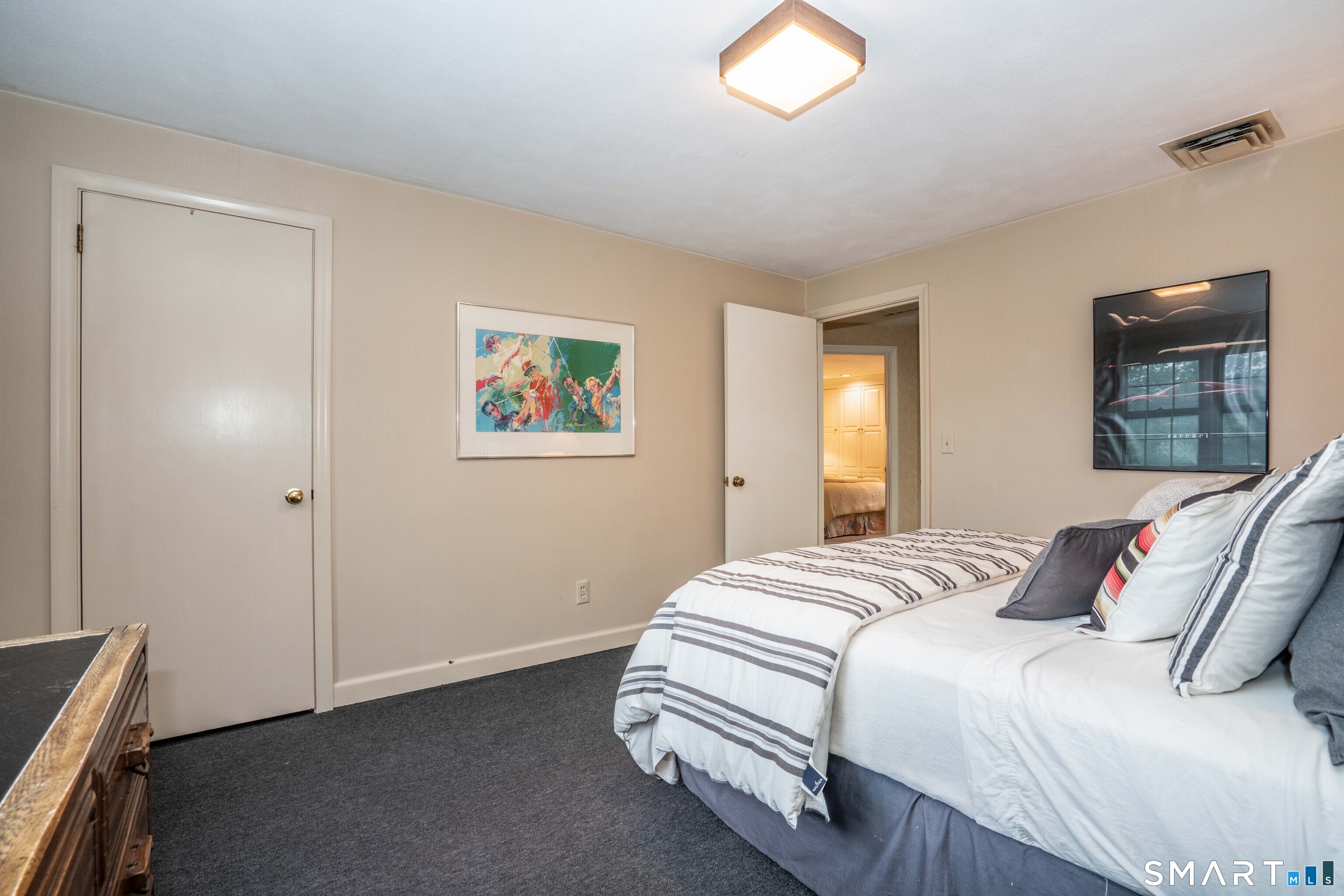 15 Day Road West Hartford CT 06117