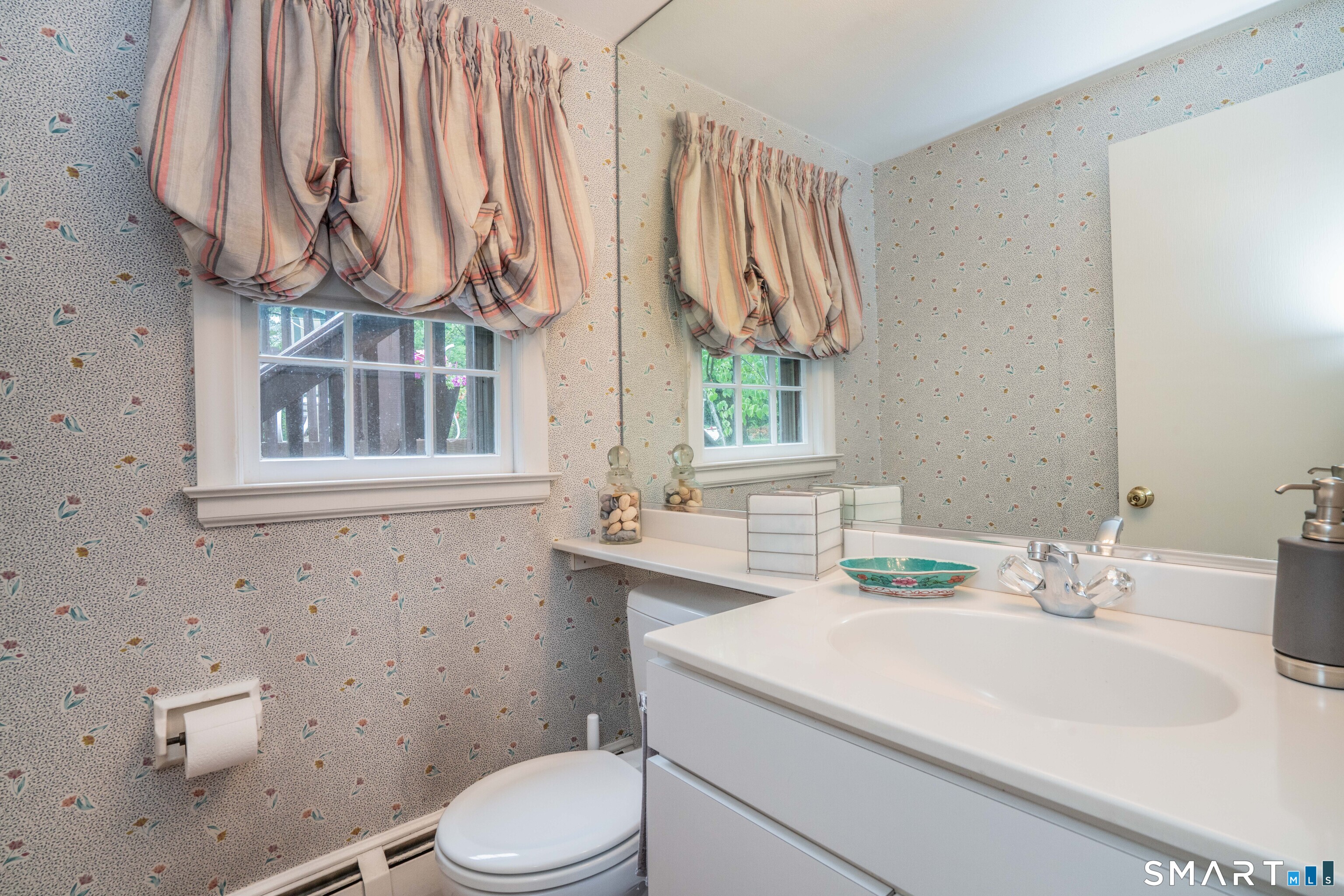 15 Day Road West Hartford CT 06117