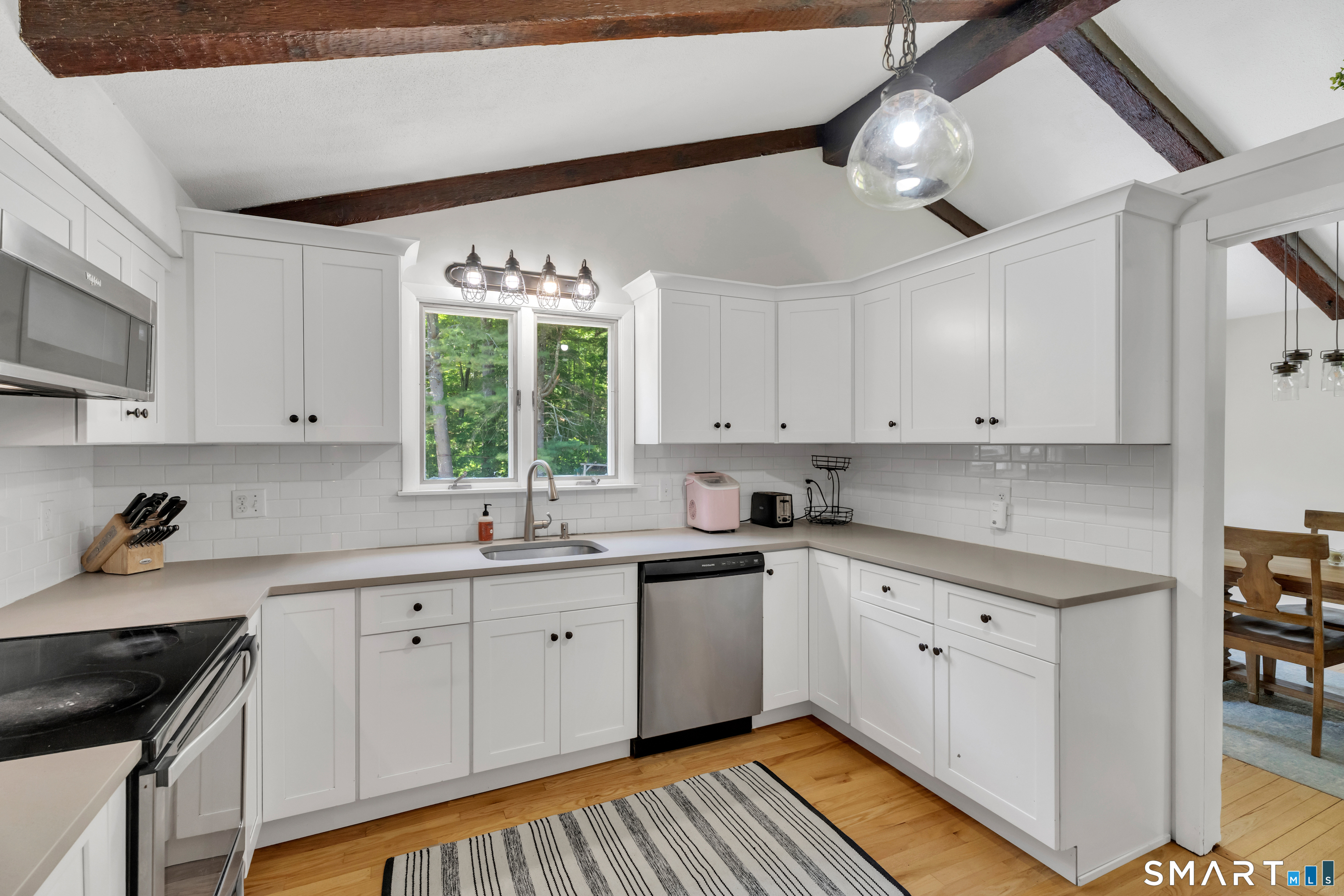 384 Beaver Meadow Road Haddam CT 06438