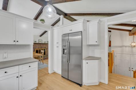 384 Beaver Meadow Road Haddam CT 06438