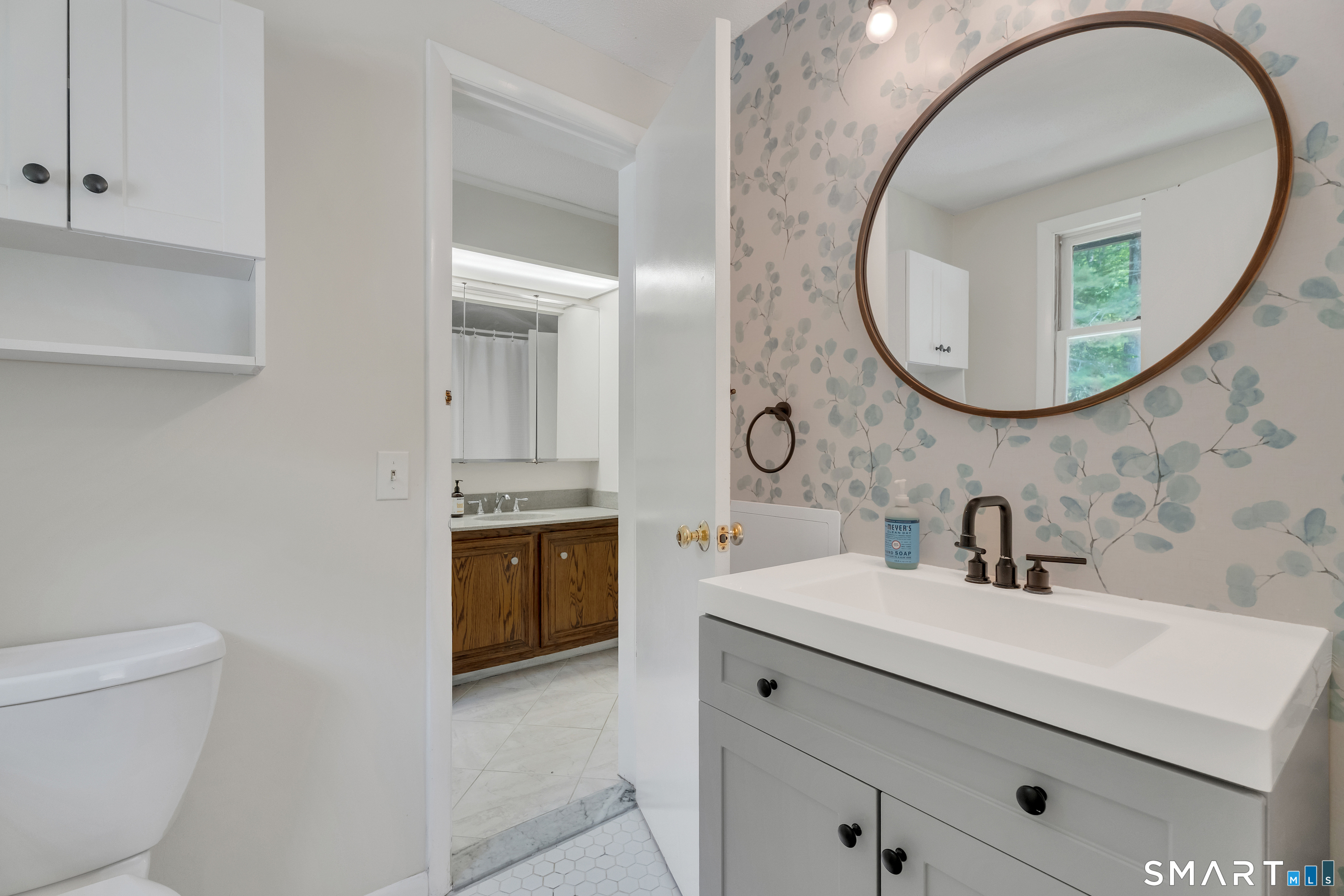 384 Beaver Meadow Road Haddam CT 06438