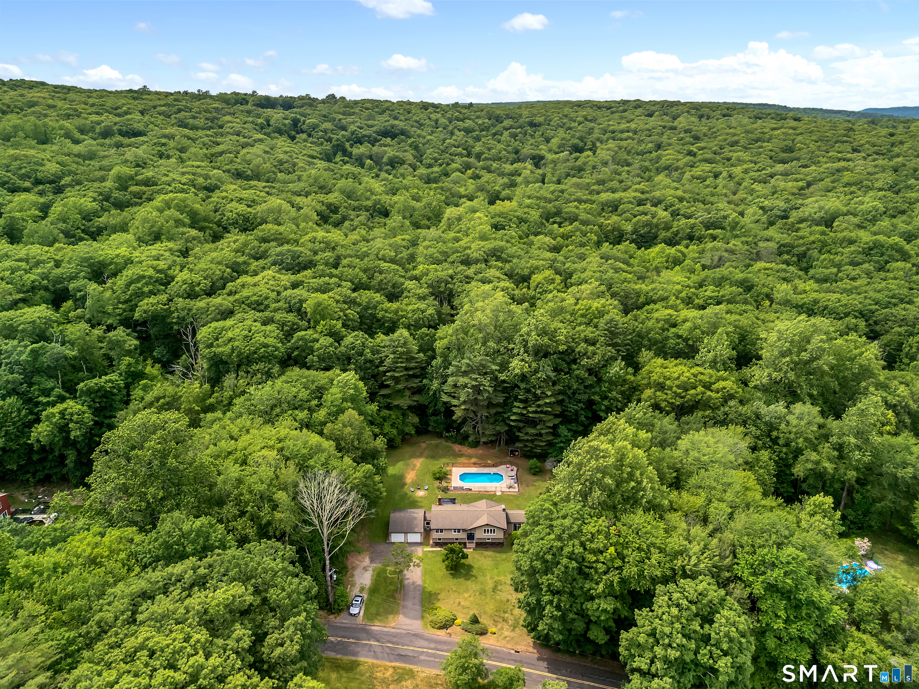 384 Beaver Meadow Road Haddam CT 06438