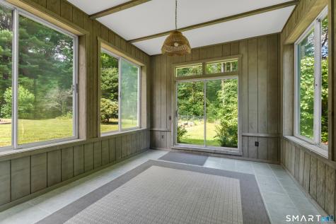 384 Beaver Meadow Road Haddam CT 06438