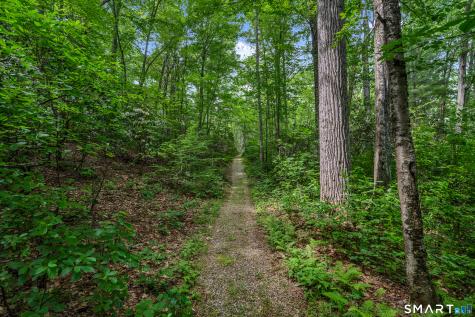 384 Beaver Meadow Road Haddam CT 06438