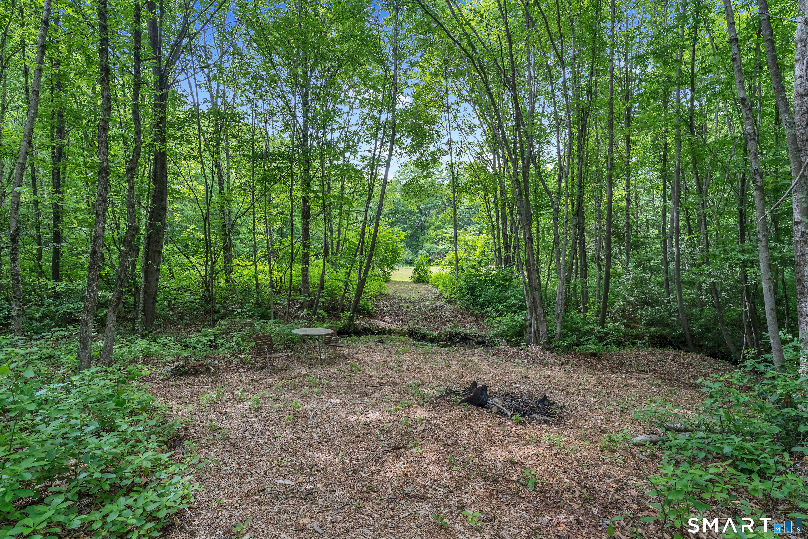 384 Beaver Meadow Road Haddam CT 06438