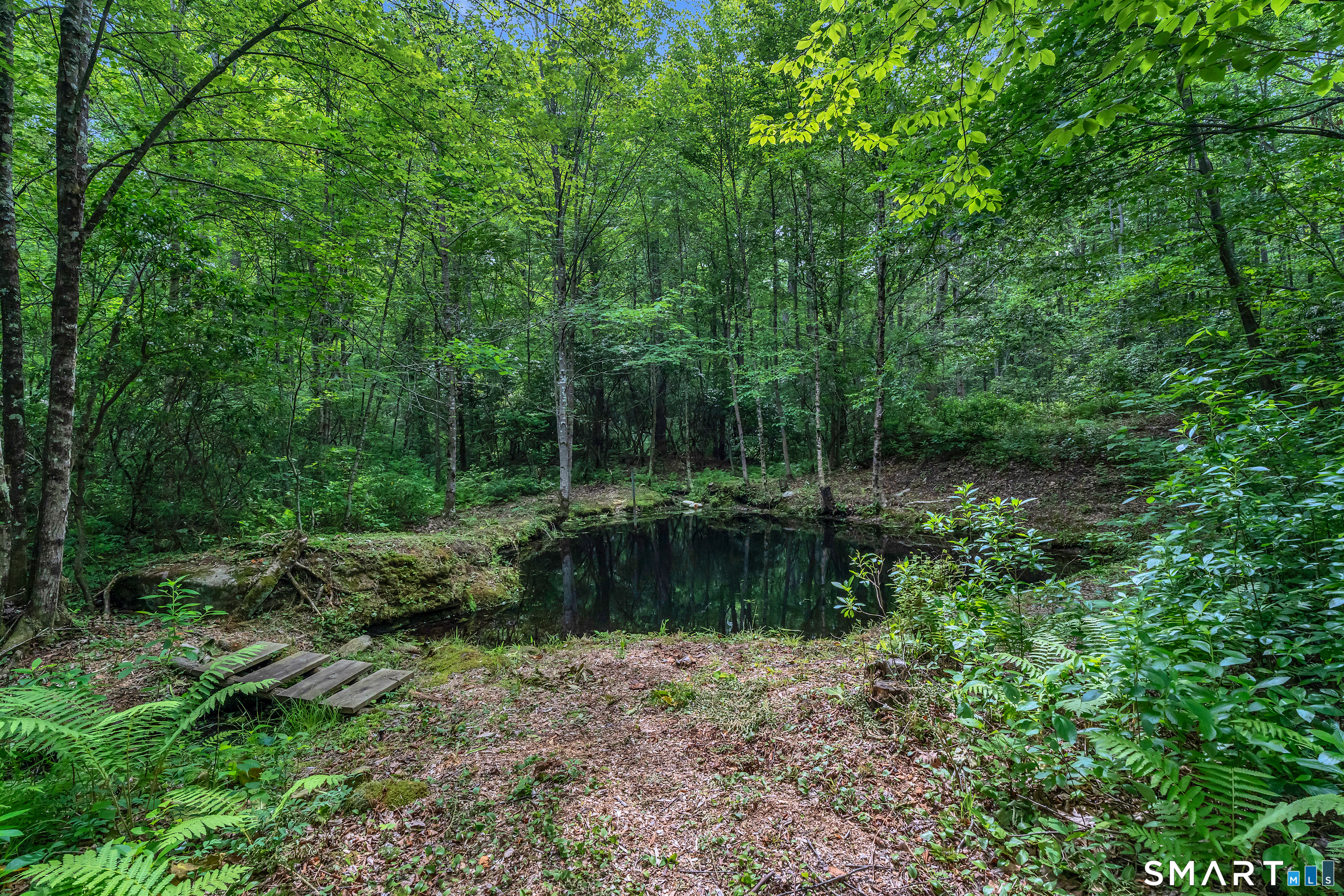 384 Beaver Meadow Road Haddam CT 06438
