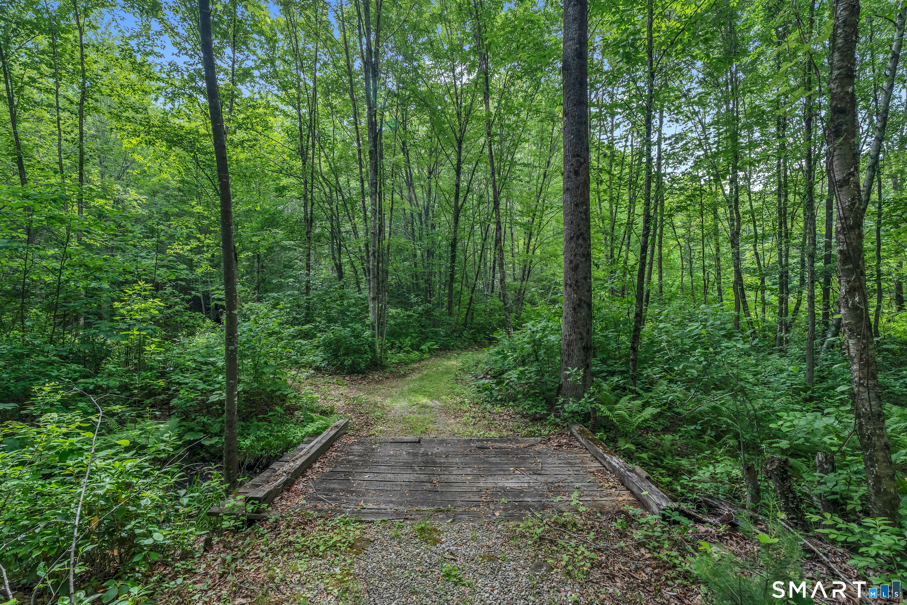 384 Beaver Meadow Road Haddam CT 06438