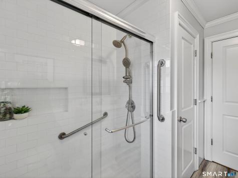 4 Robin Lane Clinton CT 06413