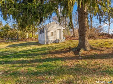 4 Robin Lane Clinton CT 06413