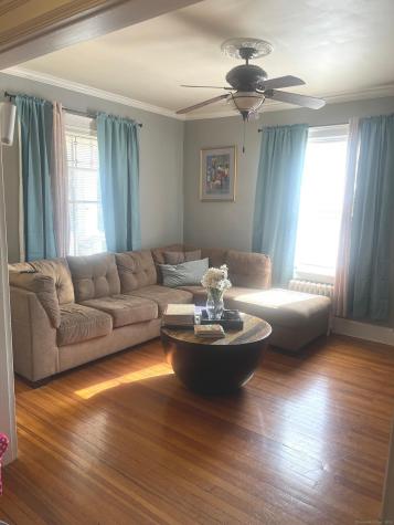 16 Holbrook Court Ansonia CT 06401