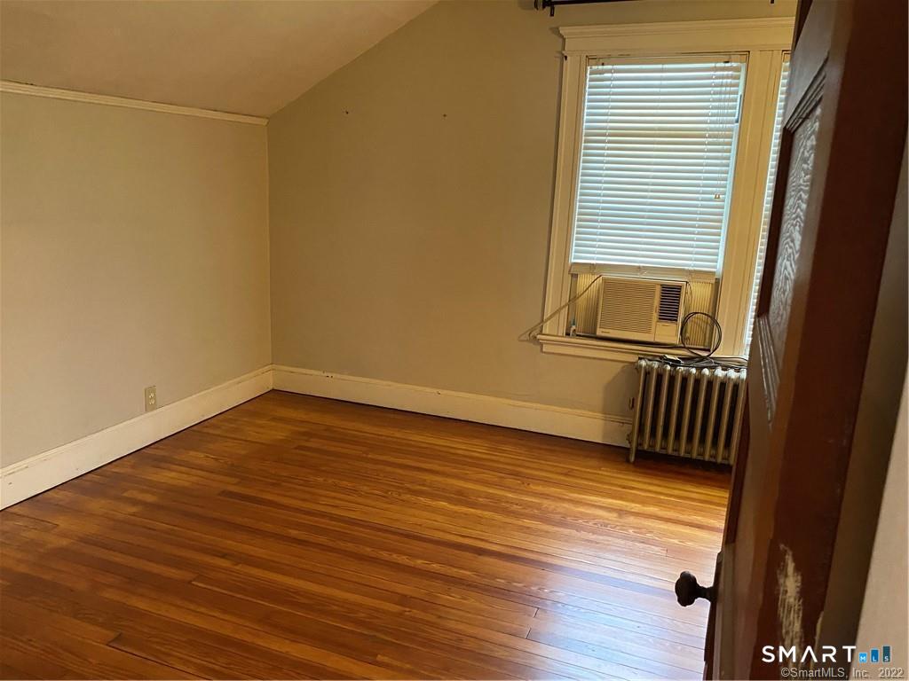 16 Holbrook Court Ansonia CT 06401