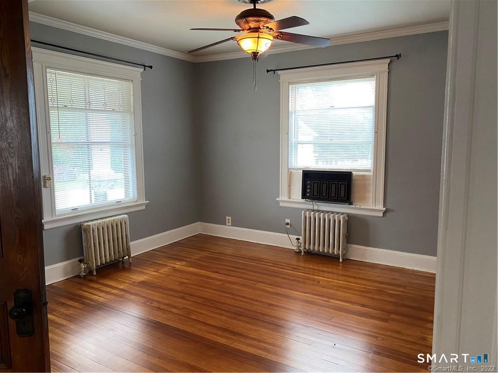 16 Holbrook Court Ansonia CT 06401