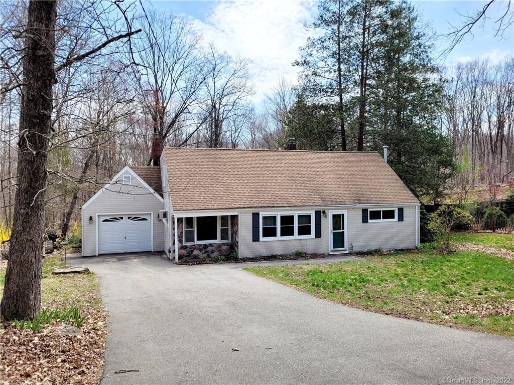 33 Hickory Road Marlborough CT 06447