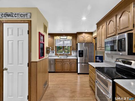 42 Laurel Wood Drive Deep River CT 06417