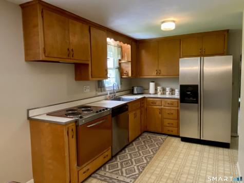 24 Sherry Circle Tolland CT 06084