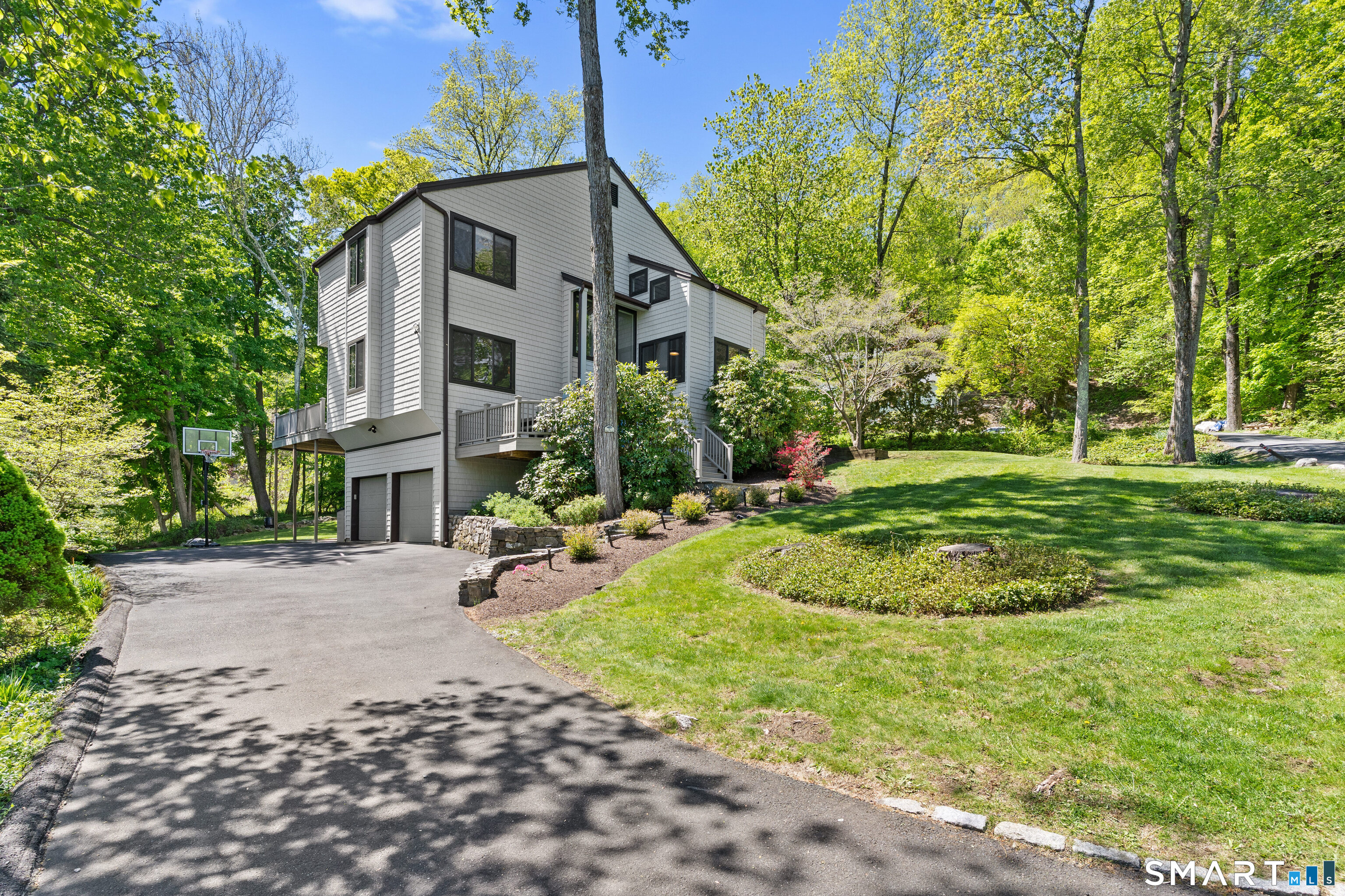 9 First Lane Ridgefield CT 06877