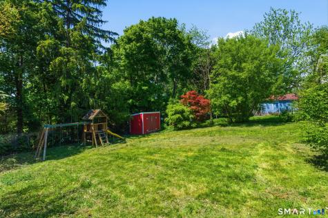 111 Orchard Street Ellington CT 06029