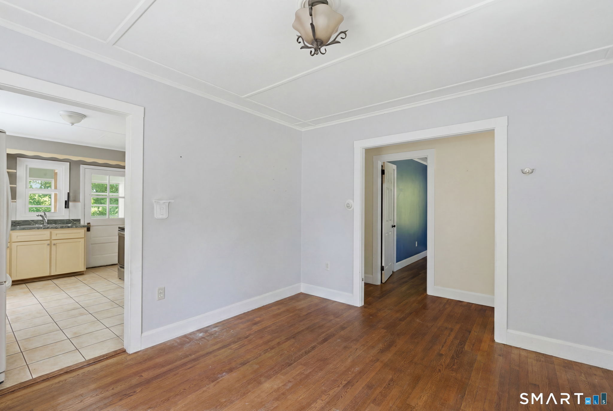 111 Orchard Street Ellington CT 06029
