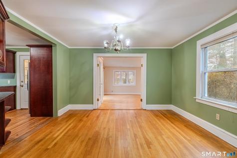 61 Woodmere Road West Hartford CT 06119