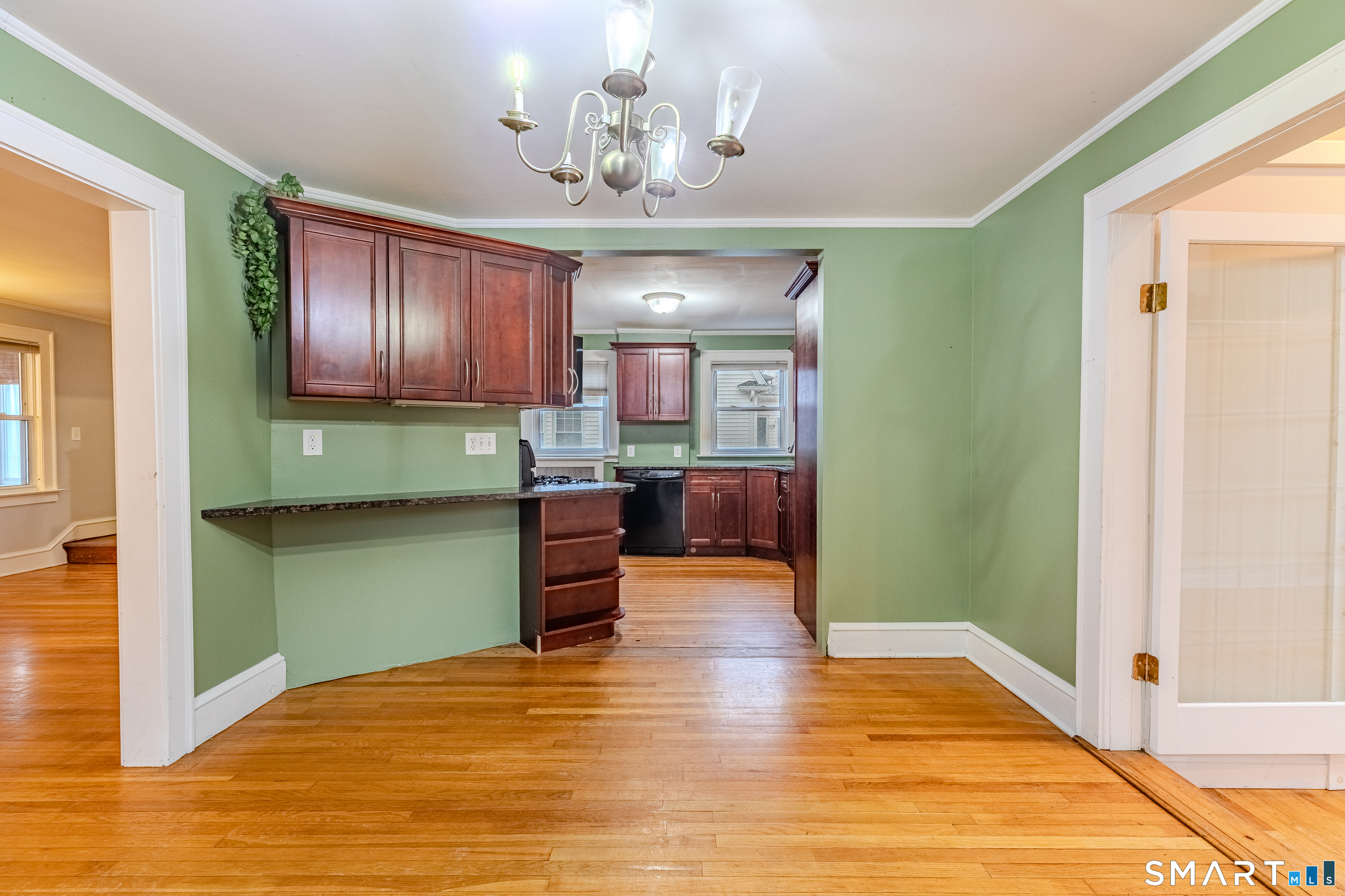 61 Woodmere Road West Hartford CT 06119