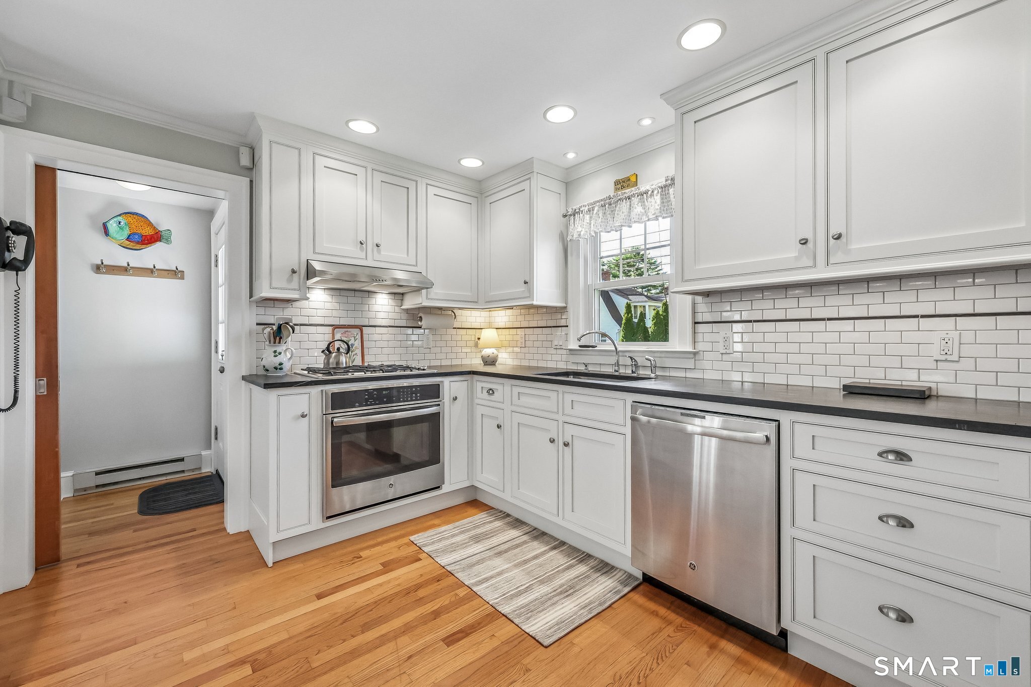 58 Crescent Street West Hartford CT 06107