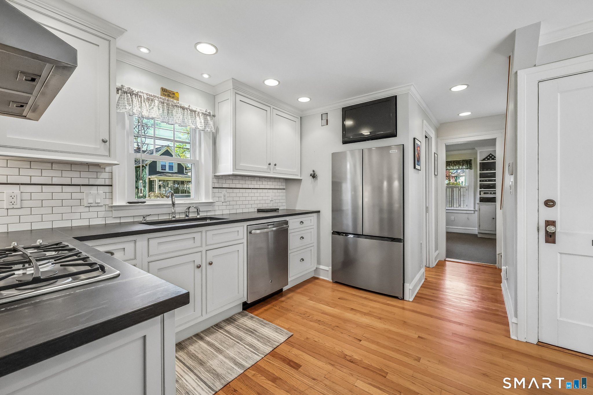 58 Crescent Street West Hartford CT 06107