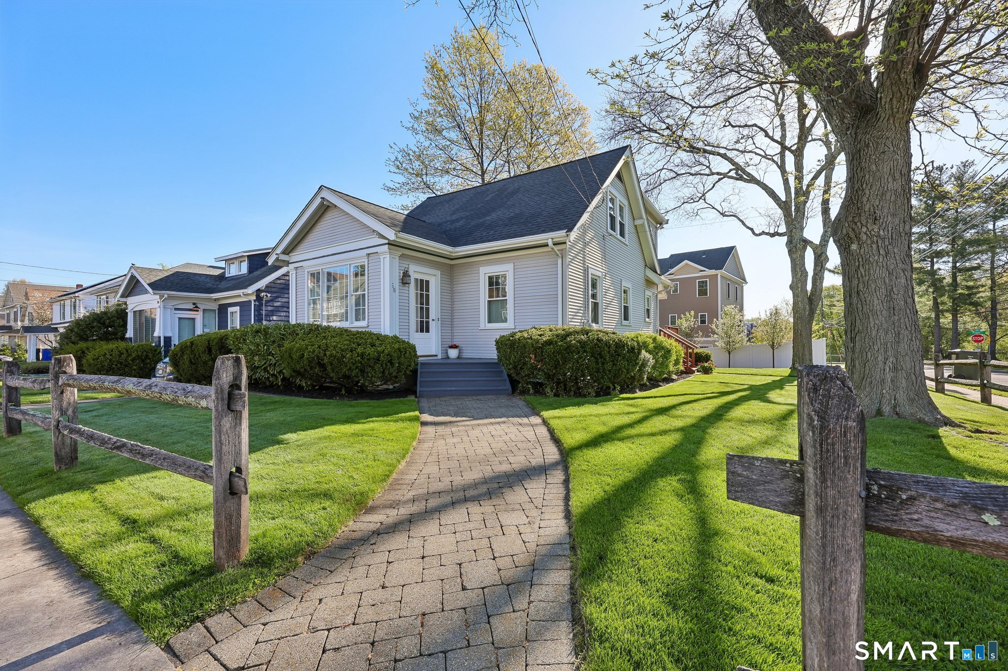 58 Crescent Street West Hartford CT 06107