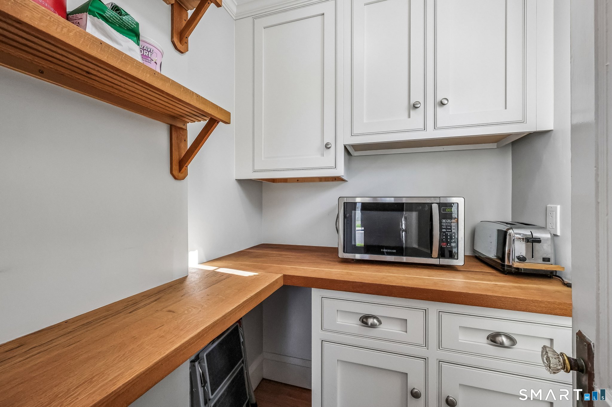 58 Crescent Street West Hartford CT 06107