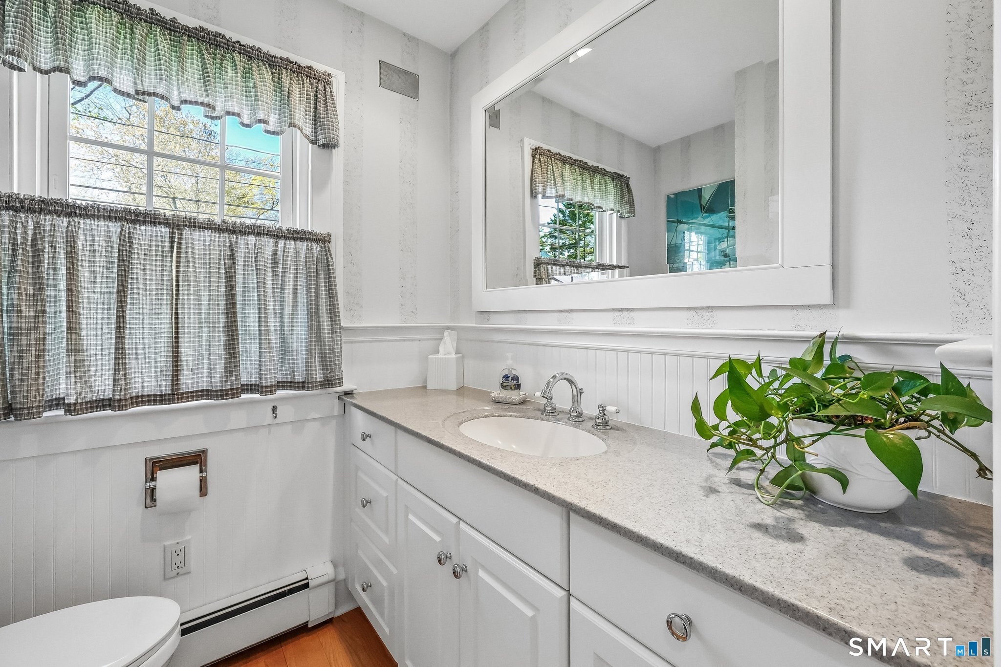 58 Crescent Street West Hartford CT 06107