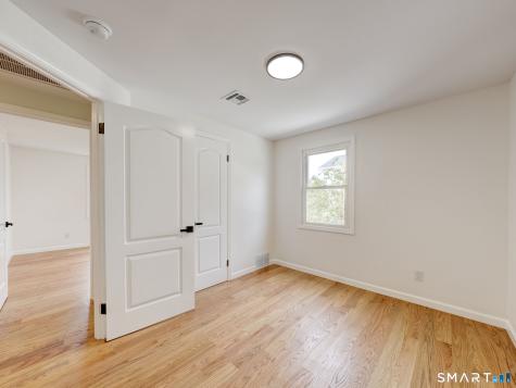 11 Wildwood Drive East Haven CT 06512