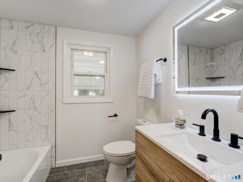 11 Wildwood Drive East Haven CT 06512