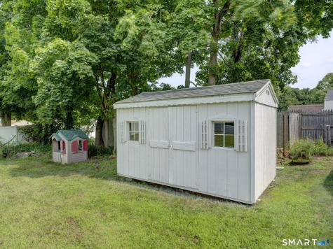 11 Wildwood Drive East Haven CT 06512