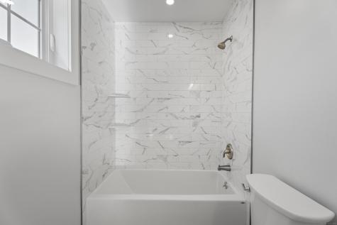 34 Ivy Hill Road Waterford CT 06385