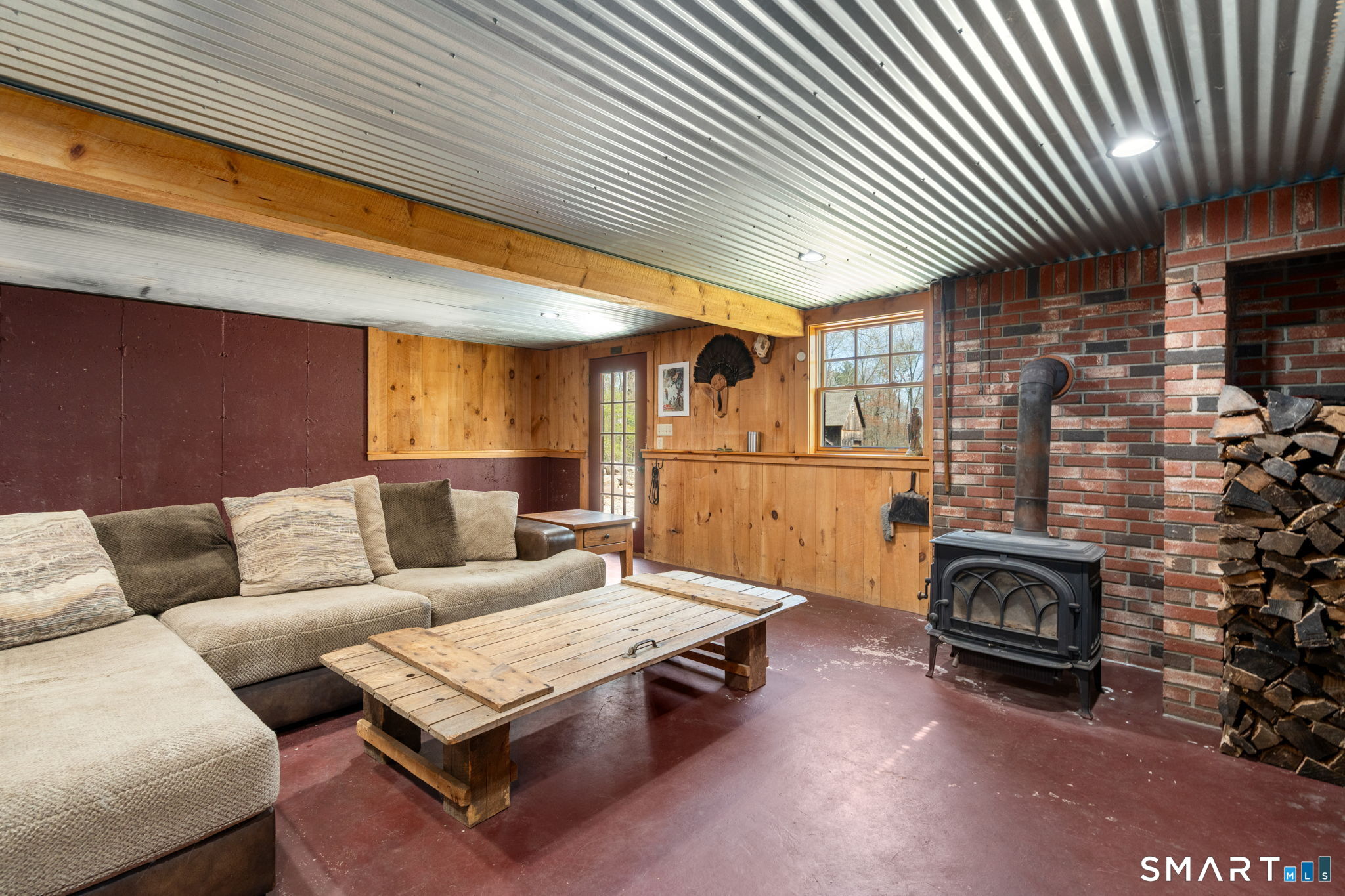 49 School House Road Ellington CT 06029