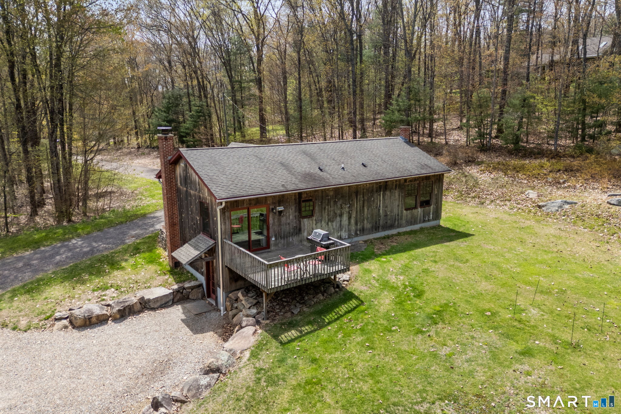 49 School House Road Ellington CT 06029