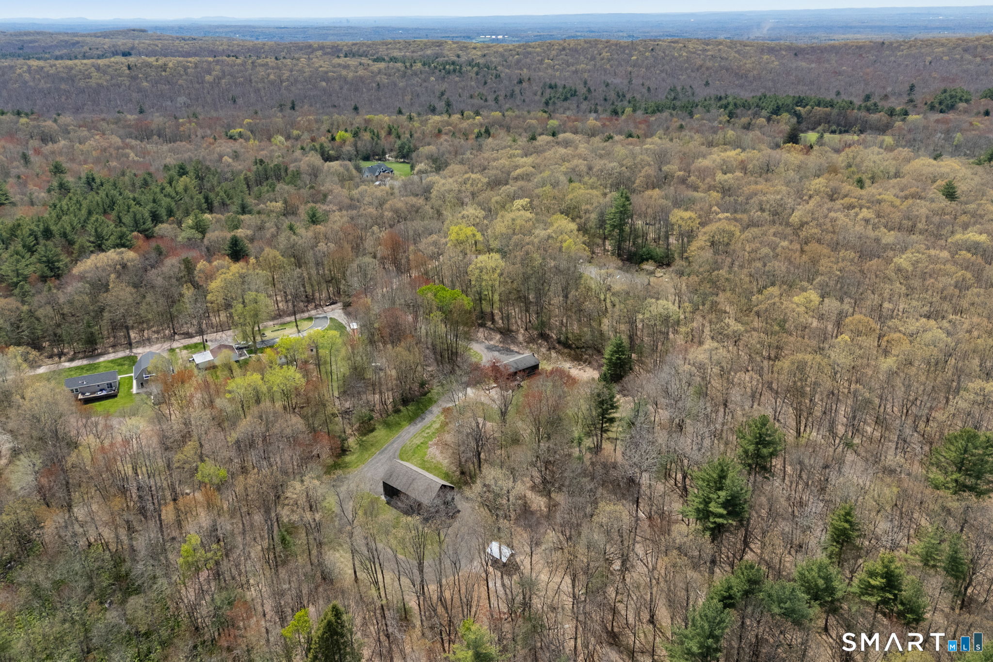 49 School House Road Ellington CT 06029