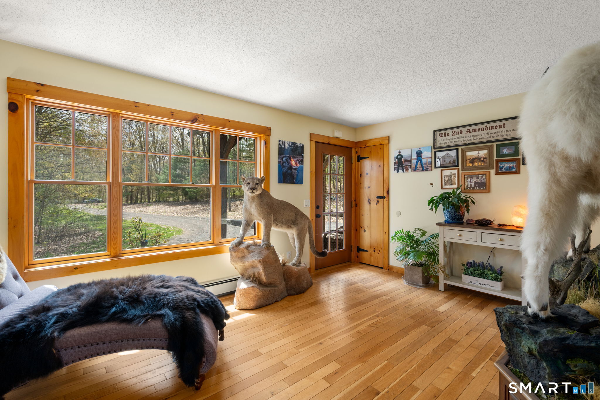 49 School House Road Ellington CT 06029