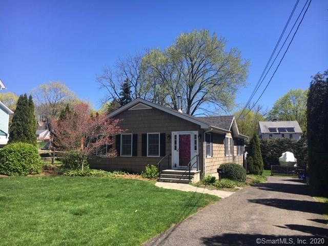 356 Round Hill Road Fairfield CT 06824