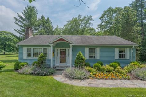 5 Hoyt Road Bethel CT 06801