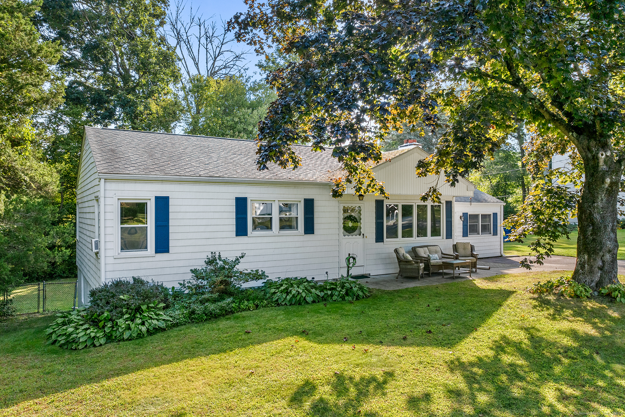 2 Springdale Road Waterford CT 06385