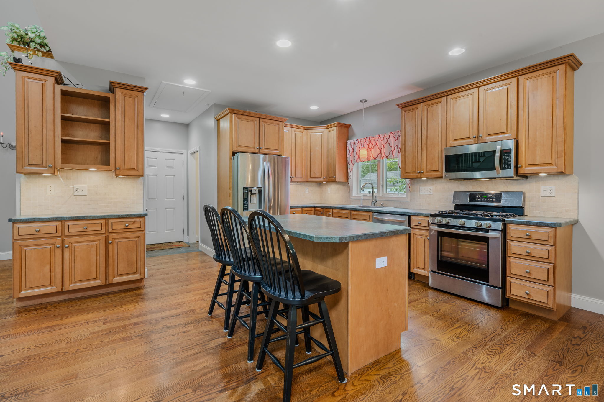 203 Doyle Road Montville CT 06370