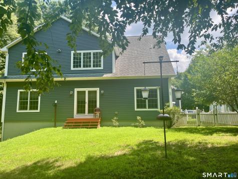 203 Doyle Road Montville CT 06370