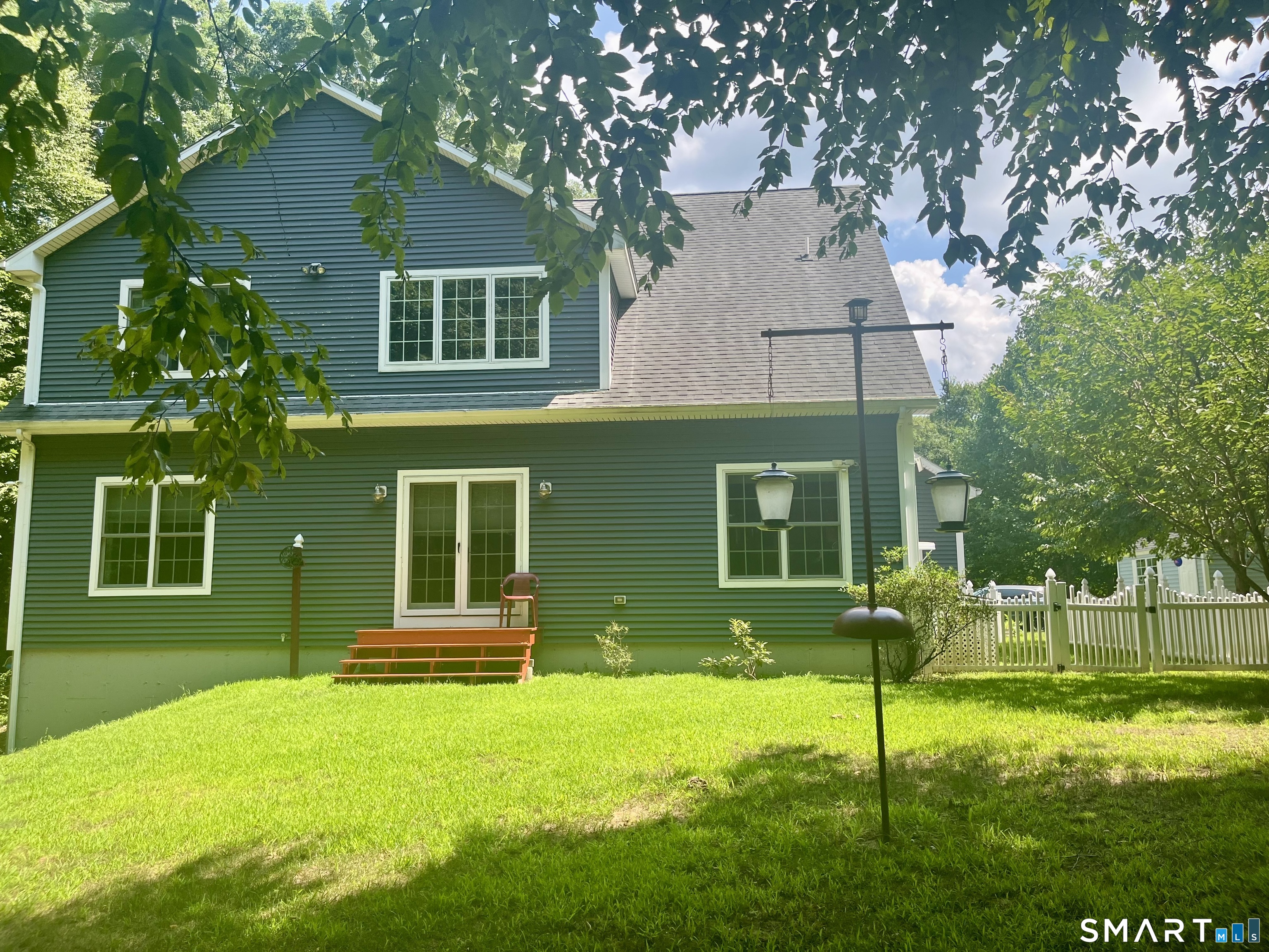 203 Doyle Road Montville CT 06370