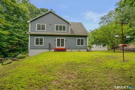 203 Doyle Road Montville CT 06370