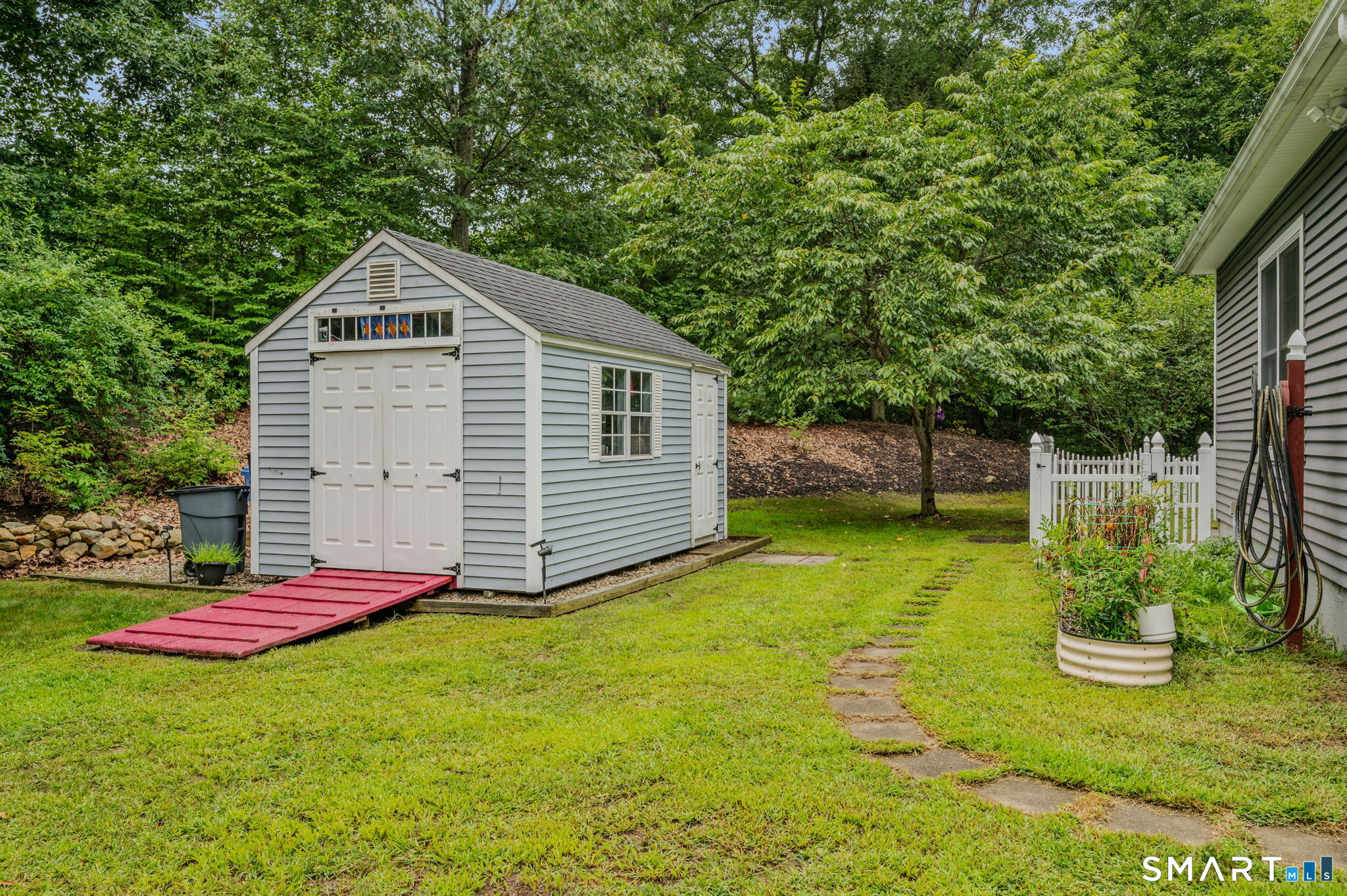 203 Doyle Road Montville CT 06370