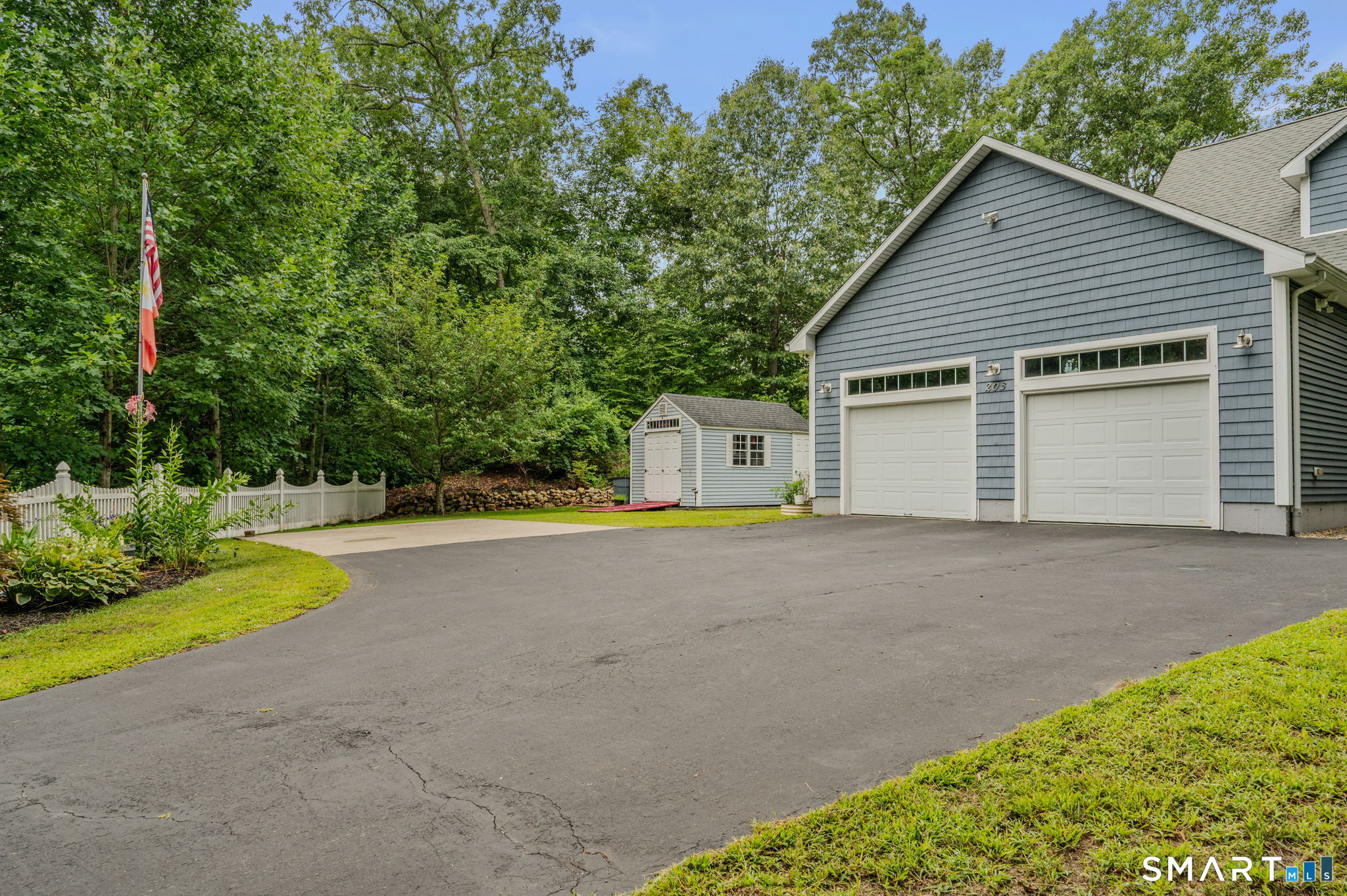 203 Doyle Road Montville CT 06370
